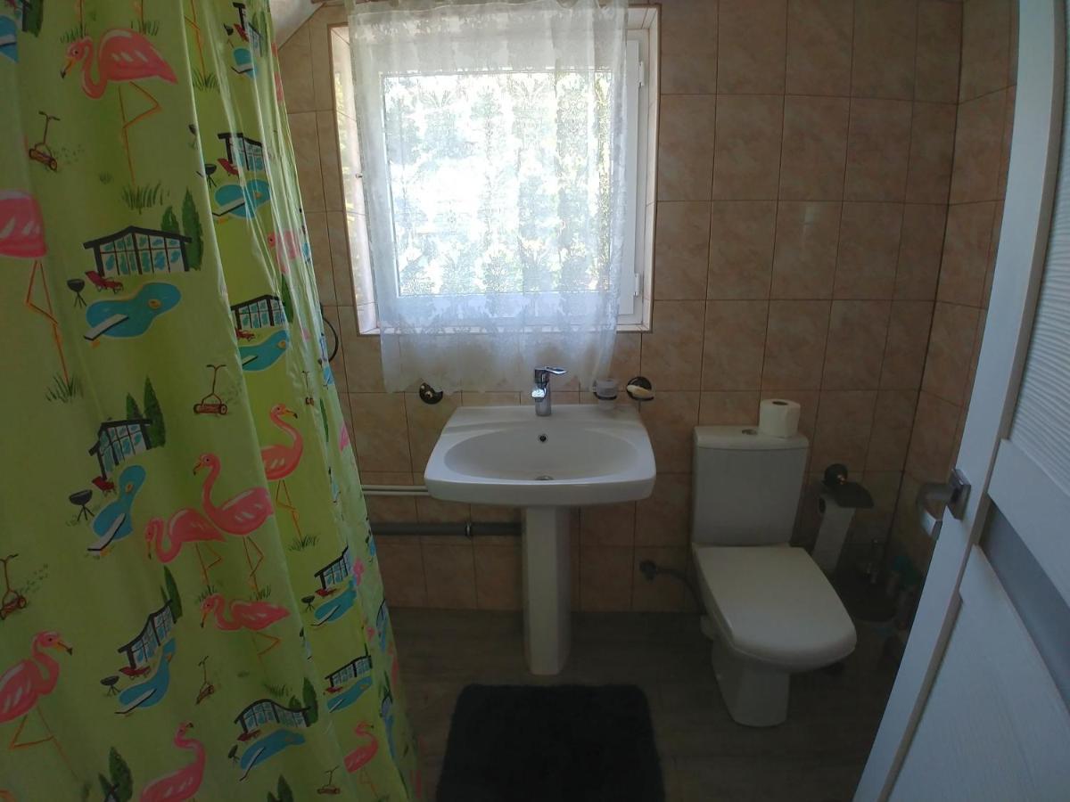 Котеджі На Приватному Пляжу - Совіньон 2024 Odessa Esterno foto